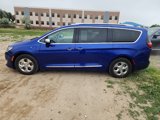 Used 2018 Chrysler Pacifica Limited w/ Advanced Safetytec Group image 2