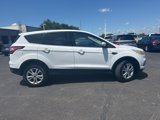 Used 2017 Ford Escape SE image 2