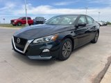 Used 2021 Nissan Altima 2.5 SV image 3