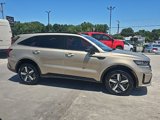 Used 2021 Kia Sorento S image 2