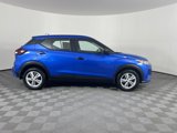 New 2025 Nissan Kicks Play S image 5