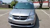 Used 2019 Dodge Grand Caravan SXT image 3