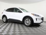Used 2022 Ford Escape SE image 3