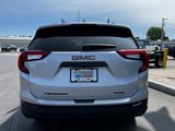 Used 2022 GMC Terrain SLE w/ Driver Convenience Package image 4