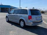 Used 2019 Dodge Grand Caravan SE image 5