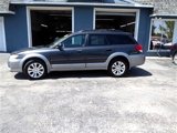 Used 2009 Subaru Outback 2.5i Limited image 2