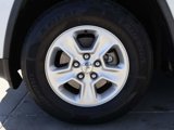 Used 2016 Jeep Grand Cherokee Laredo w/ Quick Order Package 23E image 6