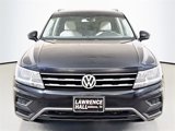 Used 2021 Volkswagen Tiguan SE w/ 3rd Row Seat Package image 2