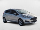 Used 2016 Ford Fiesta SE image 3