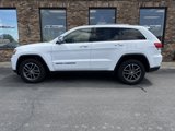 Used 2017 Jeep Grand Cherokee Limited image 2