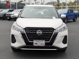 Used 2024 Nissan Kicks SV image 2