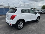 Used 2018 Chevrolet Trax LS image 2