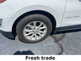 Used 2018 Chevrolet Equinox LT image 2