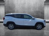 Used 2024 GMC Terrain SLE image 4