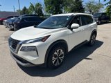 Used 2023 Nissan Rogue SV image 2