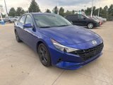 Used 2023 Hyundai Elantra SEL image 3