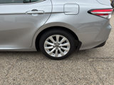 Used 2019 Toyota Camry LE image 5