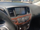 Used 2019 Nissan Pathfinder Platinum image 3