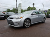 Used 2018 Toyota Avalon XLE image 3