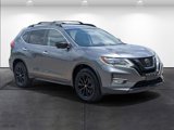 Used 2018 Nissan Rogue SV image 2
