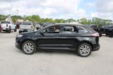 Used 2019 Ford Edge Titanium image 5