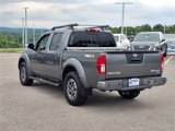 Used 2017 Nissan Frontier PRO-4X image 3