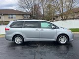 Used 2011 Toyota Sienna XLE image 4
