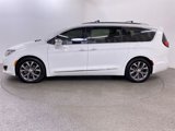 Used 2019 Chrysler Pacifica Limited w/ Tire & Wheel Group image 2