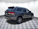 Used 2019 Jeep Grand Cherokee Overland image 3
