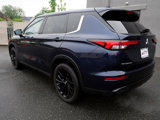Used 2022 Mitsubishi Outlander SE image 4