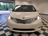 Used 2017 Toyota Sienna Limited image 2