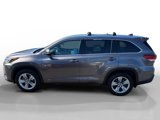 Used 2019 Toyota Highlander Limited image 2