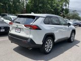 Used 2021 Toyota RAV4 XLE Premium image 4