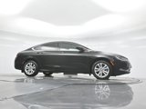 Used 2017 Chrysler 200 Limited Platinum w/ Comfort & Convenience Group image 4