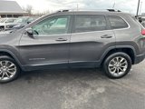 Used 2019 Jeep Cherokee Latitude Plus w/ Cold Weather Group image 4