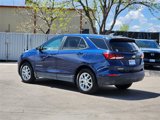 Used 2022 Chevrolet Equinox LS w/ LS Convenience Package image 3