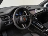 Certified 2024 Porsche Macan image 4