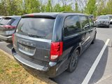 Used 2014 Dodge Grand Caravan SXT w/ UConnect Hands-Free Group image 2