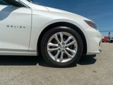 Used 2017 Chevrolet Malibu LT w/ Leather Package image 4