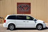 Used 2019 Dodge Grand Caravan SXT image 2