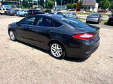 Used 2015 Ford Fusion SE image 5