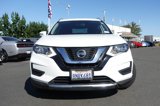 Used 2018 Nissan Rogue SV image 2