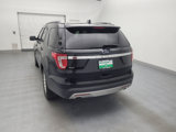 Used 2017 Ford Explorer XLT image 6