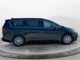 Used 2022 Chrysler Pacifica Touring-L image 2