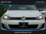 Used 2017 Volkswagen GTI SE image 2