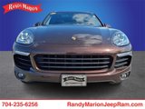 Used 2017 Porsche Cayenne S Platinum image 2