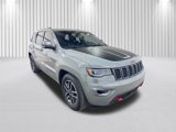 Used 2021 Jeep Grand Cherokee Trailhawk w/ Trailhawk Luxury Group image 2