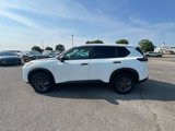 Used 2024 Nissan Rogue S image 4