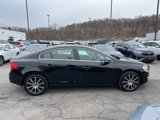 Used 2017 Volvo S60 T5 Inscription Platinum w/ Climate Package image 6