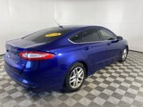Used 2016 Ford Fusion SE image 3